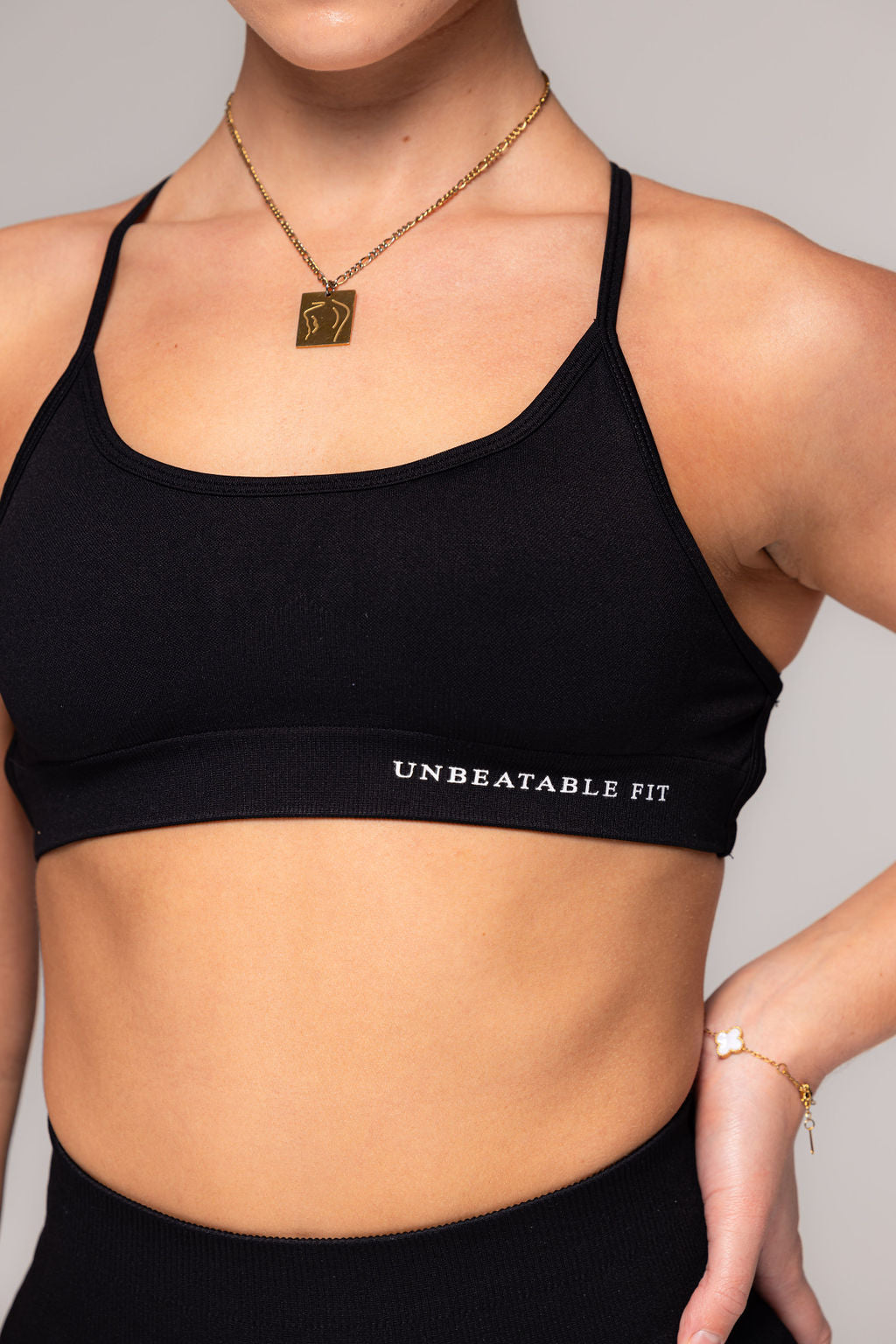Unbeatable Sports Bra - Black