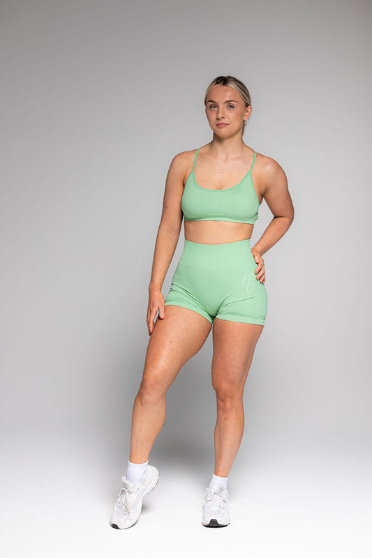 Unbeatable Scrunch Shorts - Peapod Green